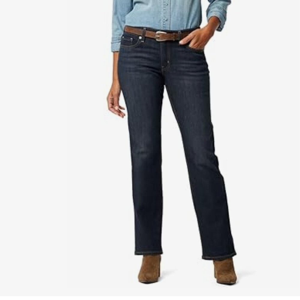 Levi's Signature Bootcut Mid Rise At Waist Straight Leg Blue Jeans